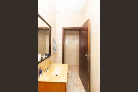 Casa para alugar com 250m², 2 quartos e 4 vagasBanheiro