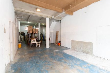 Casa para alugar com 250m², 2 quartos e 4 vagasGaragem