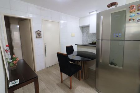 Sala de apartamento para alugar com 3 quartos, 70m² em Novo Osasco, Osasco