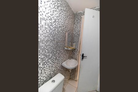 Apartamento à venda com 45m², 2 quartos e sem vagaBanheiro