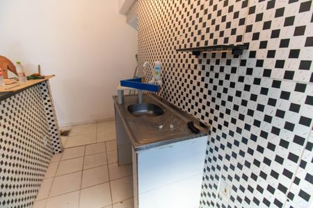 Apartamento à venda com 45m², 2 quartos e sem vagaCozinha e Área de Serviço