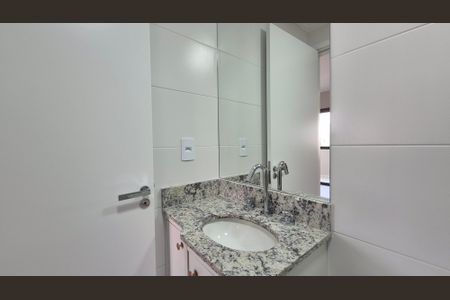 Apartamento para alugar com 56m², 2 quartos e 1 vagaBanheiro 2
