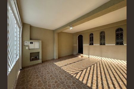 Casa para alugar com 174m², 3 quartos e 2 vagasGaragem