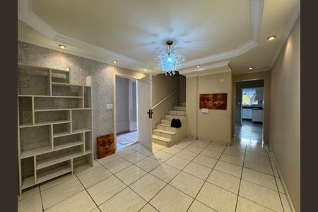 Sala de casa para alugar com 3 quartos, 174m² em Cidade das Flores, Osasco