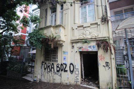 Casa à venda com 226m², 0 quarto e 1 vagaFachada