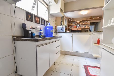 Apartamento à venda com 40m², 1 quarto e 1 vaga Apartamento à venda com 40m², 1 quarto e 1 vagaCozinha