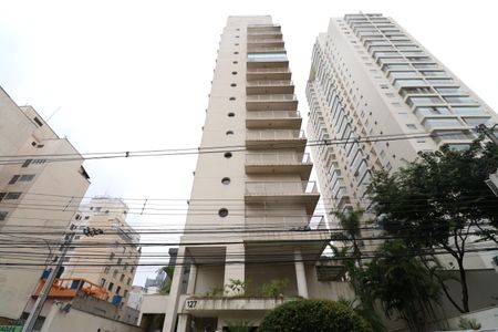 Apartamento à venda com 42m², 1 quarto e 1 vagaFachada