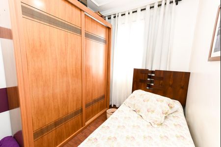 Apartamento à venda com 65m², 3 quartos e 1 vagaQuarto 2