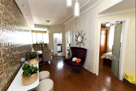 Apartamento à venda com 65m², 3 quartos e 1 vagaSala