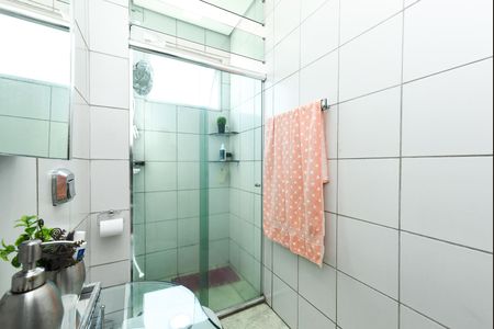 Apartamento à venda com 65m², 3 quartos e 1 vagaBanheiro
