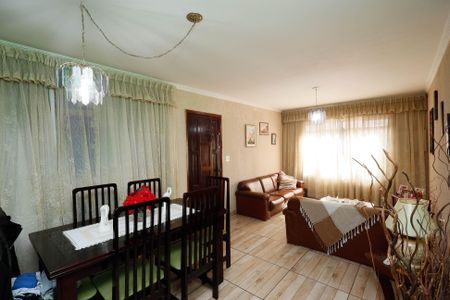 Sala  de casa à venda com 5 quartos, 250m² em Vila Nova Mazzei, São Paulo