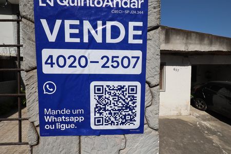 Placa  de casa à venda com 5 quartos, 250m² em Vila Nova Mazzei, São Paulo