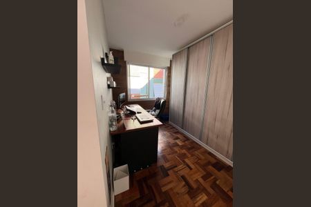 Quarto de apartamento à venda com 2 quartos, 52m² em Cristal, Porto Alegre