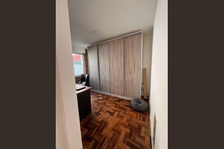 Quarto de apartamento à venda com 2 quartos, 52m² em Cristal, Porto Alegre