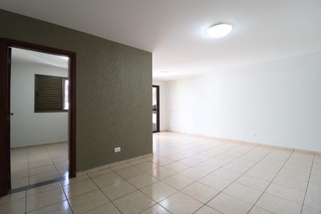 Apartamento para alugar com 94m², 3 quartos e 2 vagasSala