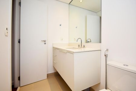 Apartamento para alugar com 189m², 3 quartos e 2 vagasbanheiro suite 1