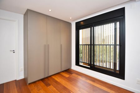 Apartamento para alugar com 189m², 3 quartos e 2 vagassuite 1