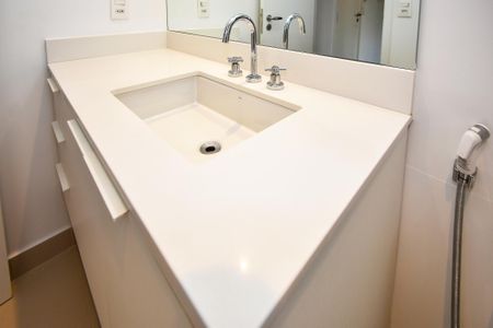 Apartamento para alugar com 189m², 3 quartos e 2 vagasbanheiro suite 1