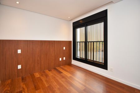 Apartamento para alugar com 189m², 3 quartos e 2 vagassuite 2