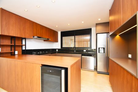 Apartamento para alugar com 189m², 3 quartos e 2 vagascozinha