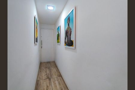 Apartamento à venda com 86m², 3 quartos e 1 vagaEntrada