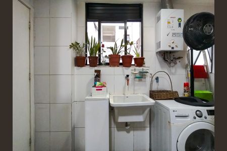Apartamento à venda com 86m², 3 quartos e 1 vagaÁrea de Serviço