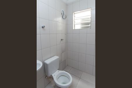 Banheiro de apartamento para alugar com 1 quarto, 30m² em Vila Gustavo, São Paulo