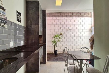 Apartamento à venda com 93m², 2 quartos e 1 vagaVista da Sala 