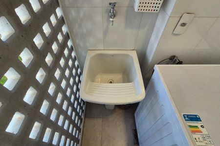 Apartamento à venda com 93m², 2 quartos e 1 vagaÁrea de Serviço