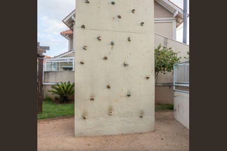 Casa de condomínio à venda com 146m², 3 quartos e 2 vagasÁrea externa
