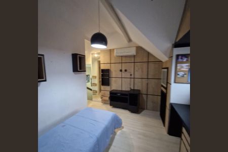 Casa de condomínio à venda com 146m², 3 quartos e 2 vagasQuarto