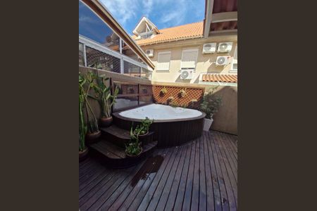 Casa de condomínio à venda com 146m², 3 quartos e 2 vagasÁrea externa