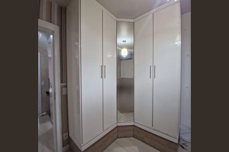 Casa de condomínio à venda com 146m², 3 quartos e 2 vagasQuarto