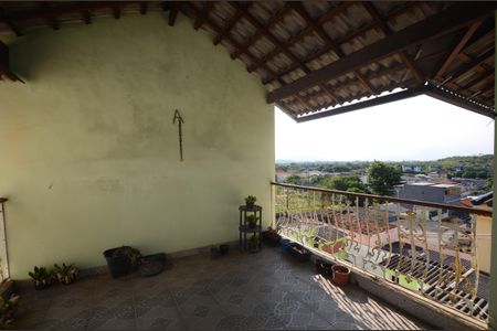 Apartamento à venda com 100m², 2 quartos e 1 vagaTarraço Coberto