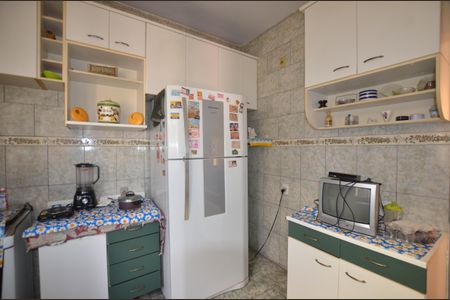 Apartamento à venda com 100m², 2 quartos e 1 vagaCozinha