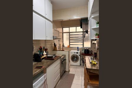 Apartamento à venda com 68m², 2 quartos e sem vagaCozinha