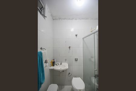 Casa à venda com 254m², 4 quartos e 3 vagasBanheiro de serviço