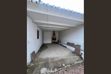 Casa à venda com 247m², 3 quartos e 3 vagas Casa à venda com 247m², 3 quartos e 3 vagasÁrea externa