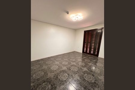 Casa à venda com 247m², 3 quartos e 3 vagas Casa à venda com 247m², 3 quartos e 3 vagasQuarto