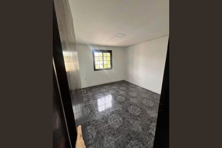 Casa à venda com 247m², 3 quartos e 3 vagas Casa à venda com 247m², 3 quartos e 3 vagasQuarto