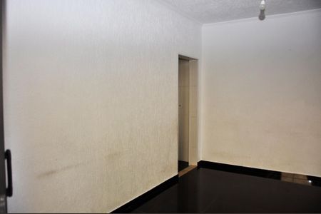 Casa à venda com 100m², 2 quartos e 3 vagas Casa à venda com 100m², 2 quartos e 3 vagasDetalhe - Sala