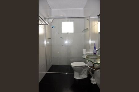 Casa à venda com 100m², 2 quartos e 3 vagas Casa à venda com 100m², 2 quartos e 3 vagasDetalhe - Banheiro Social
