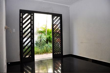 Detalhe - Sala de casa à venda com 2 quartos, 100m² em Vila Bonilha, São Paulo