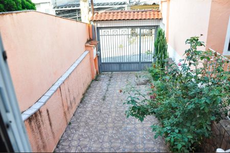 Casa à venda com 100m², 2 quartos e 3 vagas Casa à venda com 100m², 2 quartos e 3 vagasDetalhe - Vista do Quarto