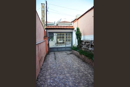 Garagem descoberta de casa à venda com 2 quartos, 100m² em Vila Bonilha, São Paulo
