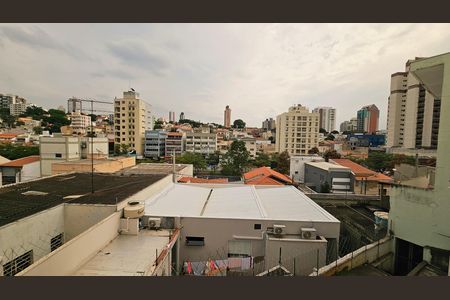 Casa à venda com 300m², 4 quartos e 6 vagas Casa à venda com 300m², 4 quartos e 6 vagasÁrea comum