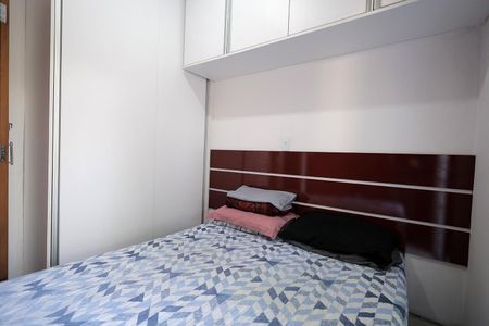 Apartamento à venda com 43m², 2 quartos e 1 vagaQuarto 2