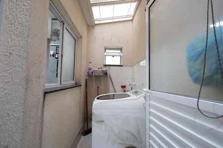 Apartamento à venda com 43m², 2 quartos e 1 vagaÁrea de Serviço