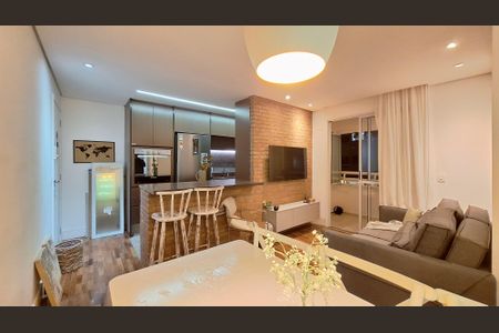 Sala de apartamento para alugar com 3 quartos, 70m² em Água Branca, São Paulo