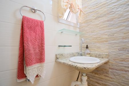 Casa para alugar com 150m², 4 quartos e 2 vagasLavabo